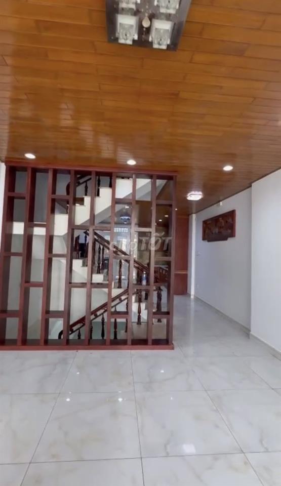 CHO THUÊ NHÀ NGUYÊN CĂN HIM LAM KÊNH TẺ - QUẬN 7 – GIÁ 60 TRIỆU