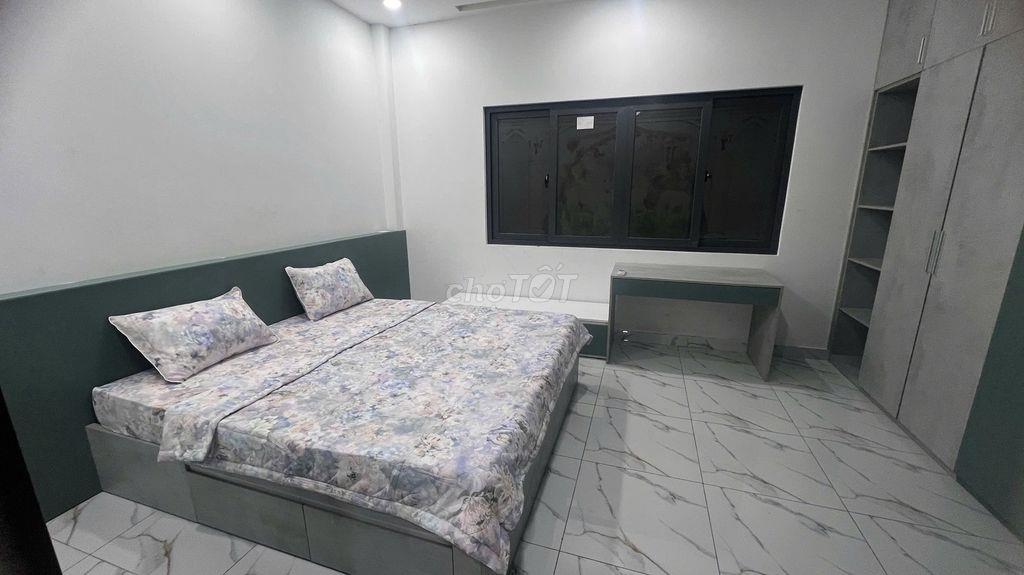 Cho thuê nhà mặt tiền đường 25 có thang máy giá 50 triệu