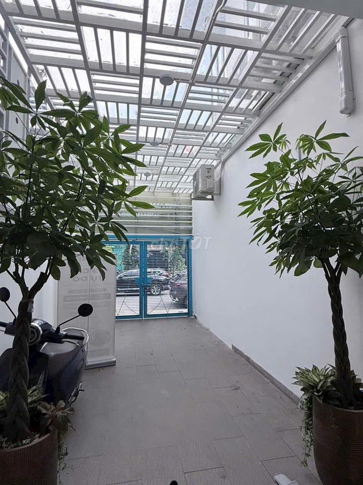 CHO THUÊ NGUYÊN CĂN MẶT TIỀN ĐƯỜNG 40 - TÂN QUY ĐÔNG - Q.7