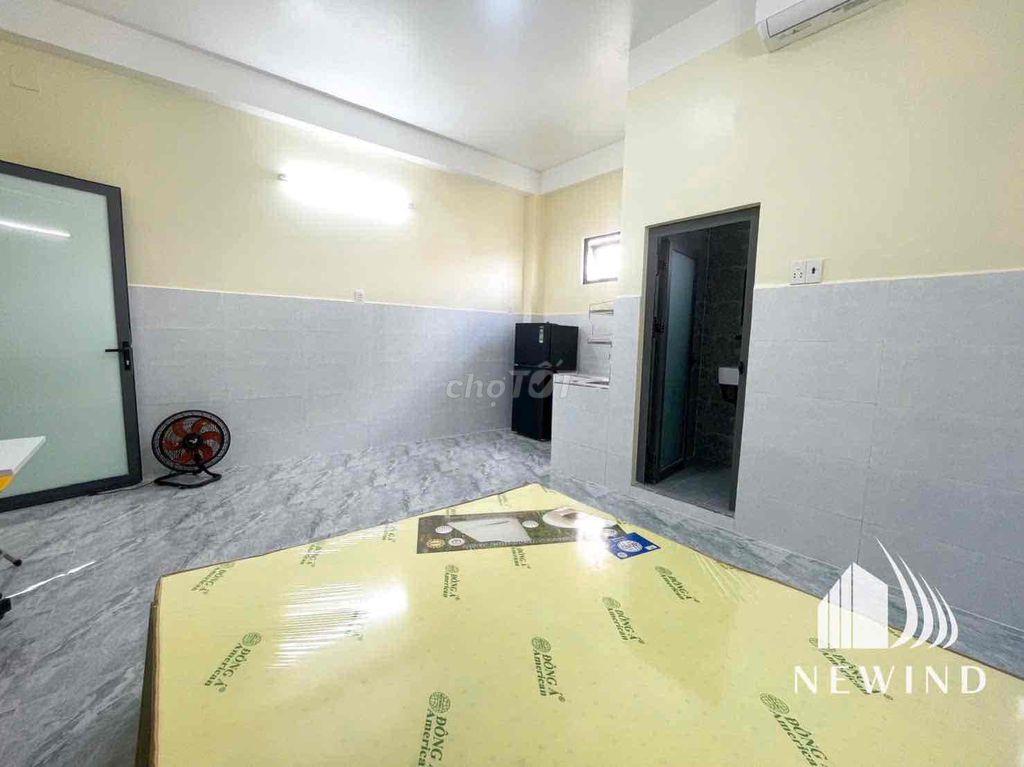 STUDIO FULL NỘI THẤT CỰC RỘNG THOÁNG MÁT SÁT NGAY QUẬN 4, 1