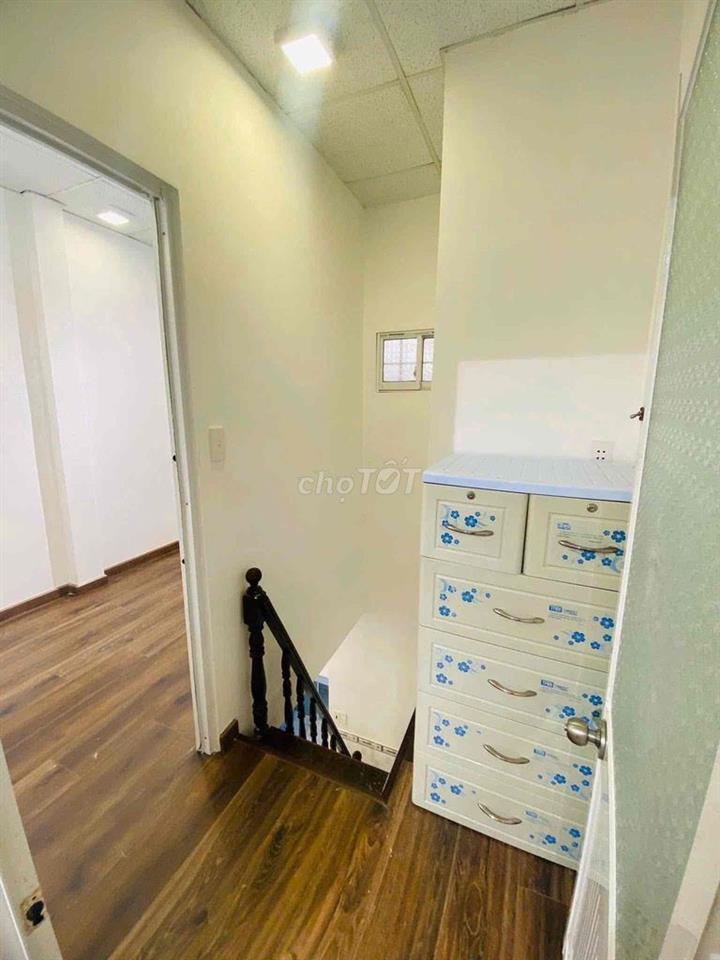 NHÀ PHỐ NGUYÊN CĂN 2PN 2WC FULL NỘI THẤT Ở ĐƯỢC NGAY