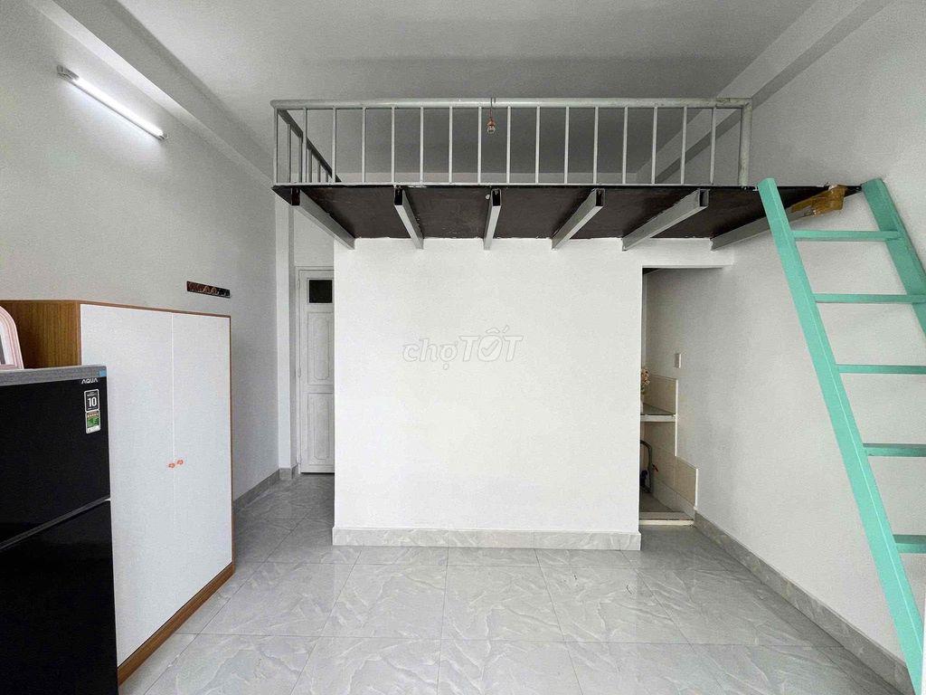 Gác full nội thất ban công thoáng sát chợ Tân Mỹ, Quận 7
