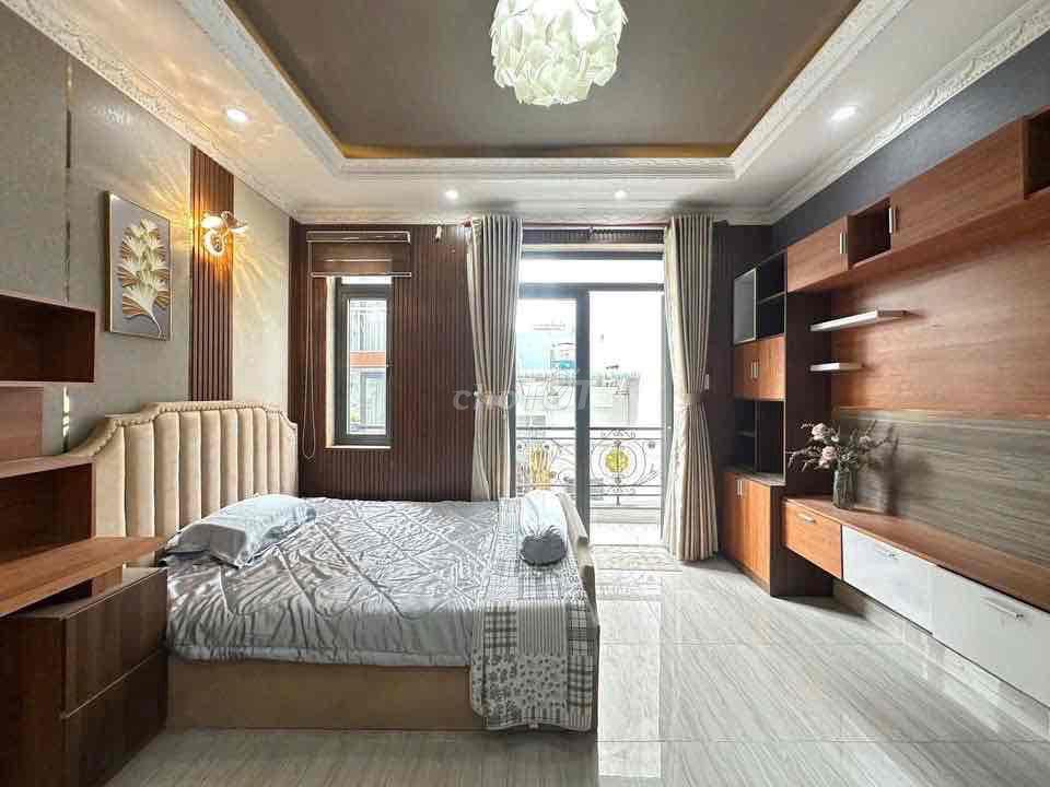 STUDIO BAN CÔNG SÁT RMIT, TDTU, DH CẢNH SÁT, NTTU, LOTTE, UFM