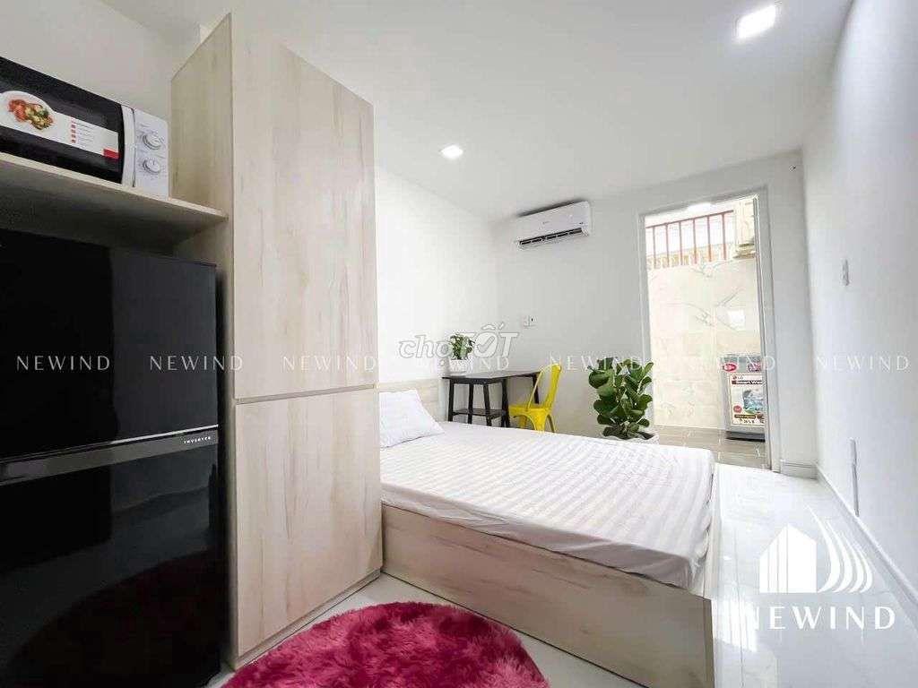 Phòng Trọ Dạng Studio ban công, cửa sổ lớn phường Tân Hưng (Q7)