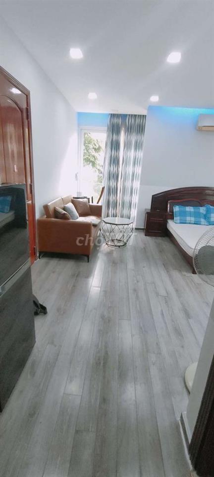 căn hộ DV 2 ban công rộng lớn, KDC VEN Sông cách RMIT 300m,