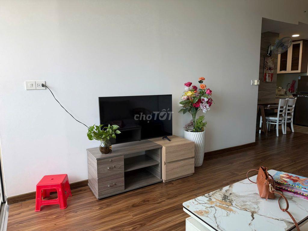 Cho thuê 1pn-1wc sunrise city có ban công giá tốt ở liền
