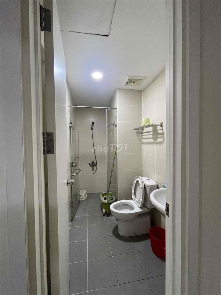 Cho thuê căn hộ 2PN 2WC M-One NSG