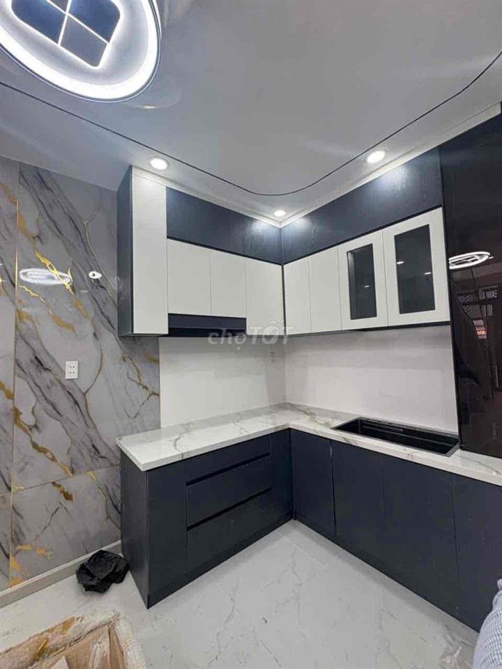 NHÀ Q7 ĐẸP LÝ TƯỞNG SỐNG