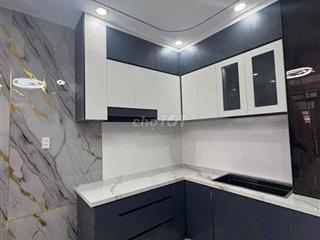 NHÀ Q7 ĐẸP LÝ TƯỞNG SỐNG