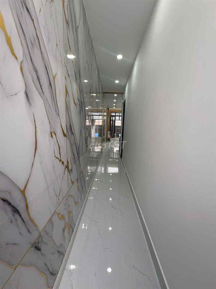 NHÀ Q7 ĐẸP LÝ TƯỞNG SỐNG