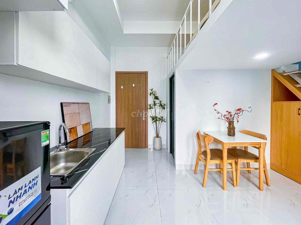 DUPLEX 40M2 CÓ MÁY GIẶT RIÊNG BANCOL GẦN RMIT NGÂY LÂM VĂN BỀN