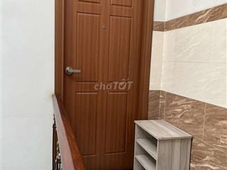 Cho thuê căn hộ mini full nội thất, giá hợp lí mặt tiền đường ở quận 7