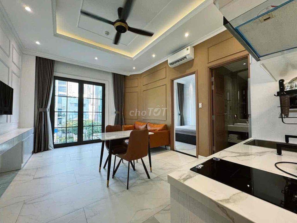 CĂN HỘ DỊCH VỤ CỬA SỔ LỚN TRUNG TÂM QUẬN 7