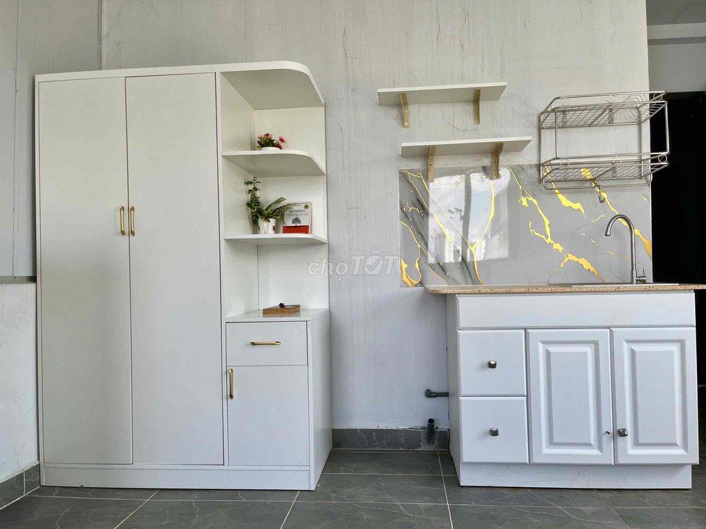 STUDIO BAN CÔNG RỘNG NHIỀU CỬA SỔ SIÊU THOÁNG TRUNG TÂM QUẬN 7