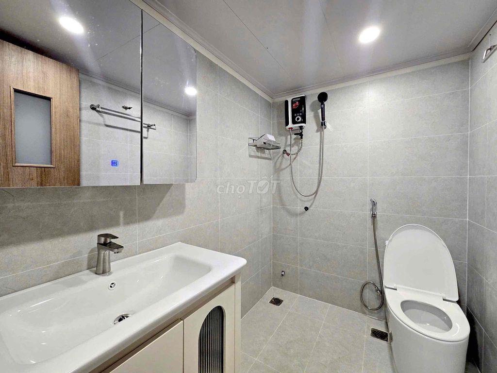 DUPLEX FULL NỘI THẤT, MÁY GIẶT RIÊNG GIÁ RẺ NGAY TRUNG TÂM QUẬN 7