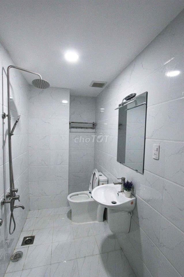 CĂN HỘ 1 PHÒNG NGỦ FULL NỘI THẤT GIÁ RẺ NGAY TRUNG TÂM QUẬN 7