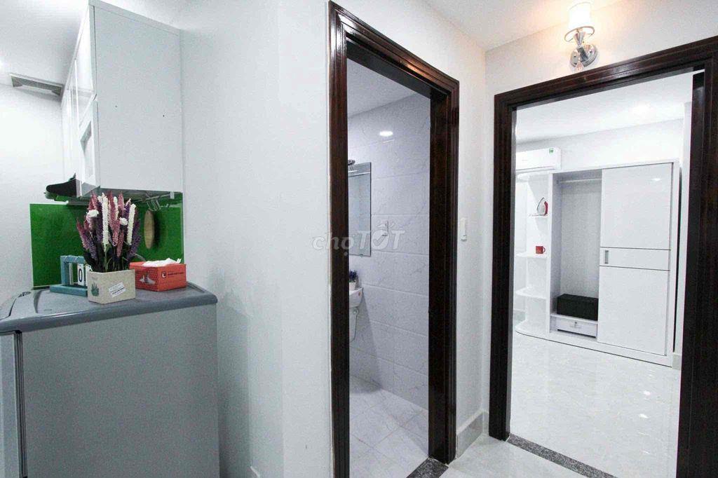 CĂN HỘ 1 PHÒNG NGỦ FULL NỘI THẤT GIÁ RẺ NGAY TRUNG TÂM QUẬN 7