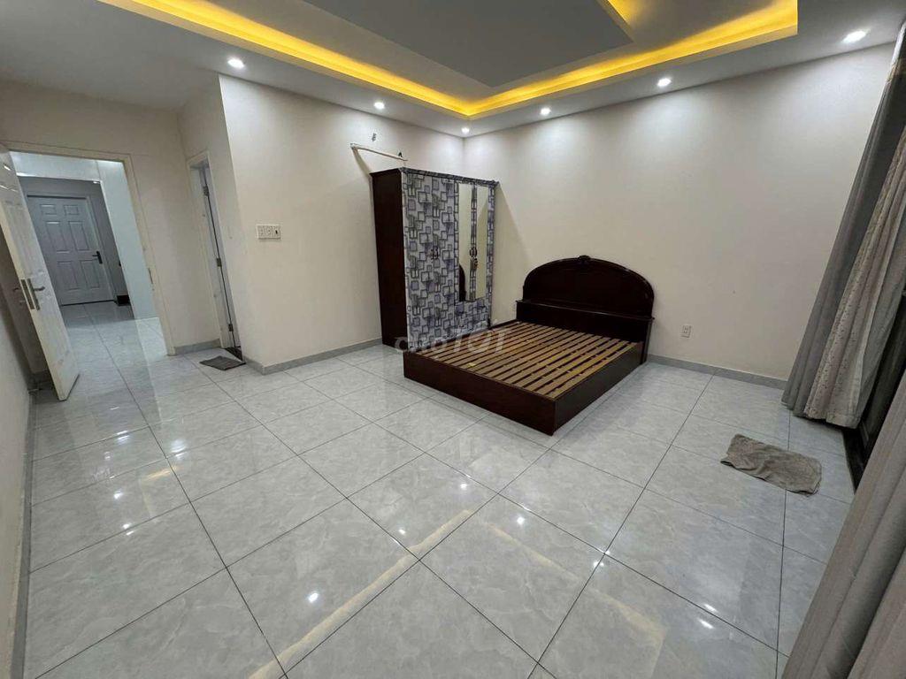 Căn hộ gia đình 2 phòng ngủ 6,5 triệu. KDC Năm Long Quận 7 