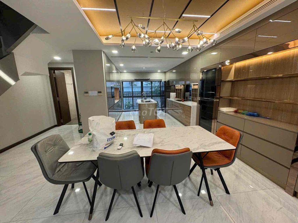🏡 CHO THUÊ NHÀ MẶT TIỀN] Đường 10 Tây – Phú Mỹ Hưng ⭐️