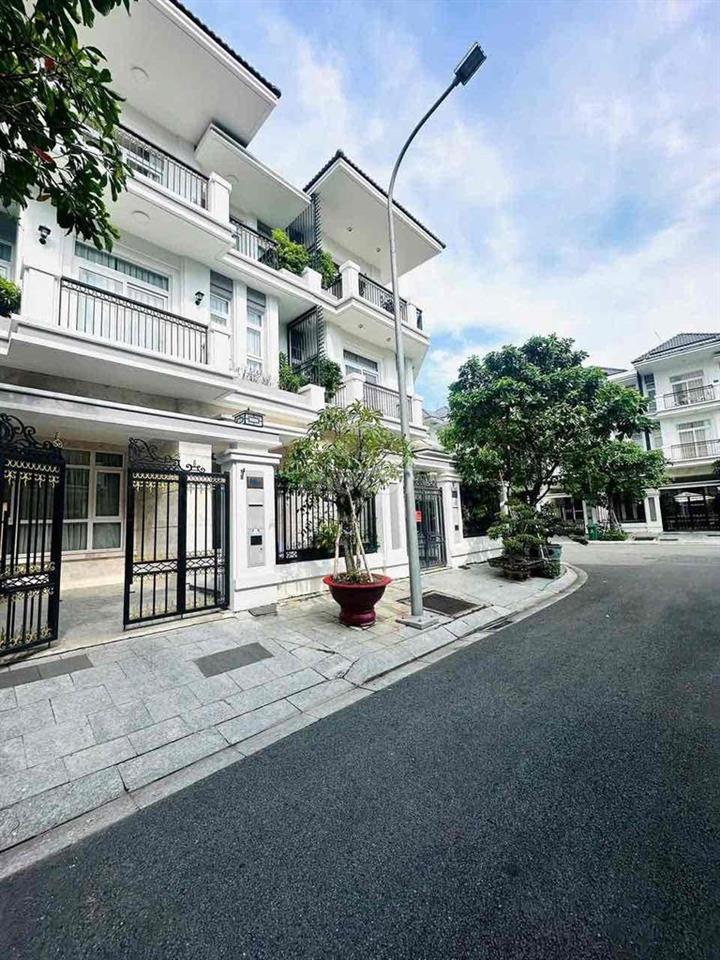 🏡 CHO THUÊ BIỆT THỰ GREEN STAR – THE PEAK GARDEN VILLA Q7