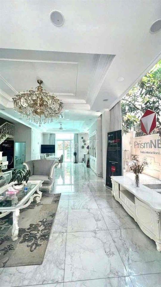 🏡 Ở LIỀN/ K KÉN KHÁCH/ CHO THUÊ VILLA PMVPH Q7-4PN HỒ BƠI- Giá 3000$.