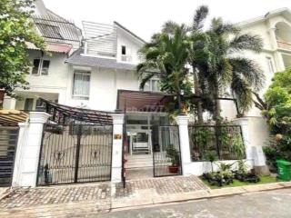 🏡 Ở LIỀN/ K KÉN KHÁCH/ CHO THUÊ VILLA PMVPH Q7-4PN HỒ BƠI- Giá 3000$.