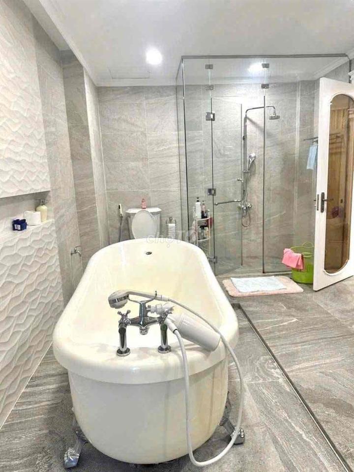 🏡 Ở LIỀN/ K KÉN KHÁCH/ CHO THUÊ VILLA PMVPH Q7-4PN HỒ BƠI- Giá 3000$.
