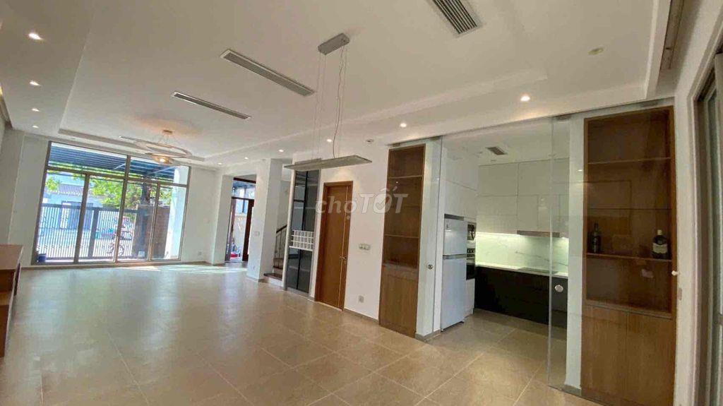 CHƠ THUÊ BIỆT THỰ NAM ĐÔ – QUẬN 7 67 TRIỆU