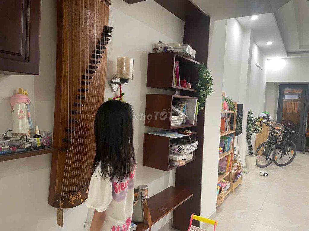 CHO THUÊ NHÀ HẺM XE HƠI – HUỲNH TẤN PHÁT, QUẬN 7
