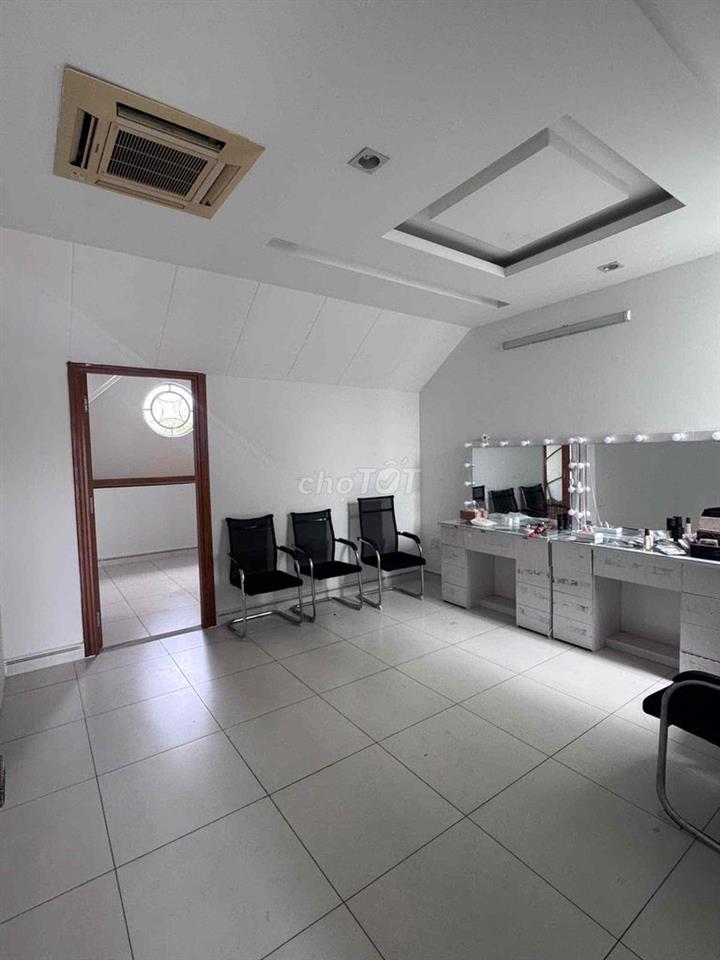 🏢 CHO THUÊ NHÀ KHU HIM LAM – QUẬN 7 65 TRIỆU