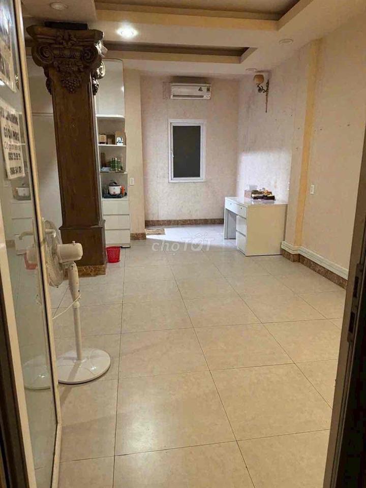 🏢 CHO THUÊ TÒA NHÀ 6 TẦNG MẶT TIỀN HUỲNH TẤN PHÁT – Q7