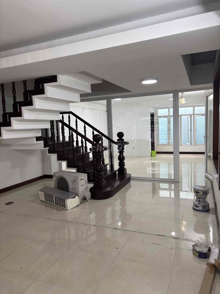 cho thuê mặt bằng 5*18 mặt tiền Him lam