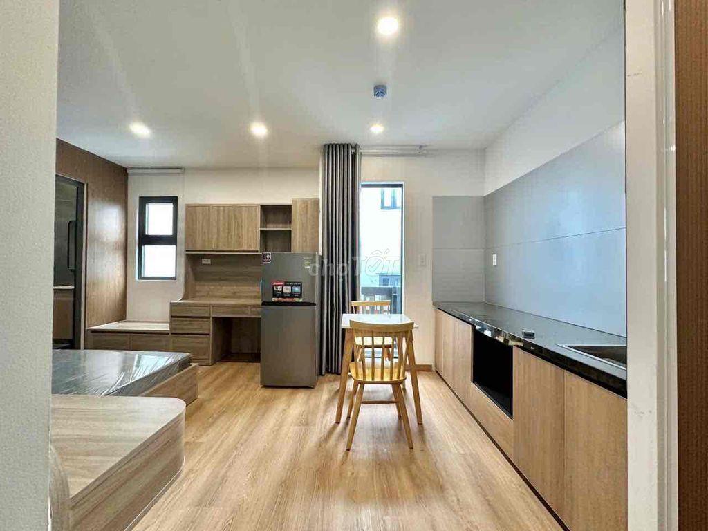 Căn hộ studio cho thuê gần Cầu Calmet, Bến Vân Đồn, Quận 1