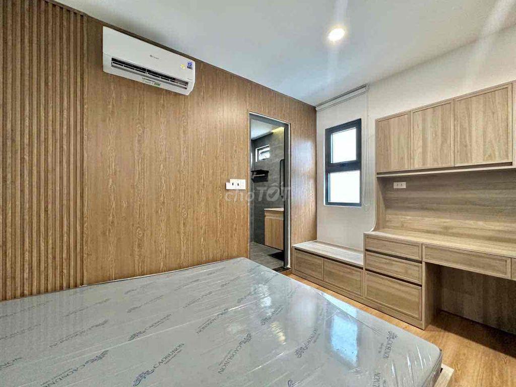 Căn hộ studio cho thuê gần Cầu Calmet, Bến Vân Đồn, Quận 1