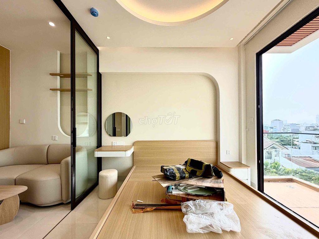 CHO THUÊ 1 PN QUẬN 7 FULL NT CỬA SỐ LỚN GẦN LOTTE PHÚ MỸ HƯNG Q1,4,8