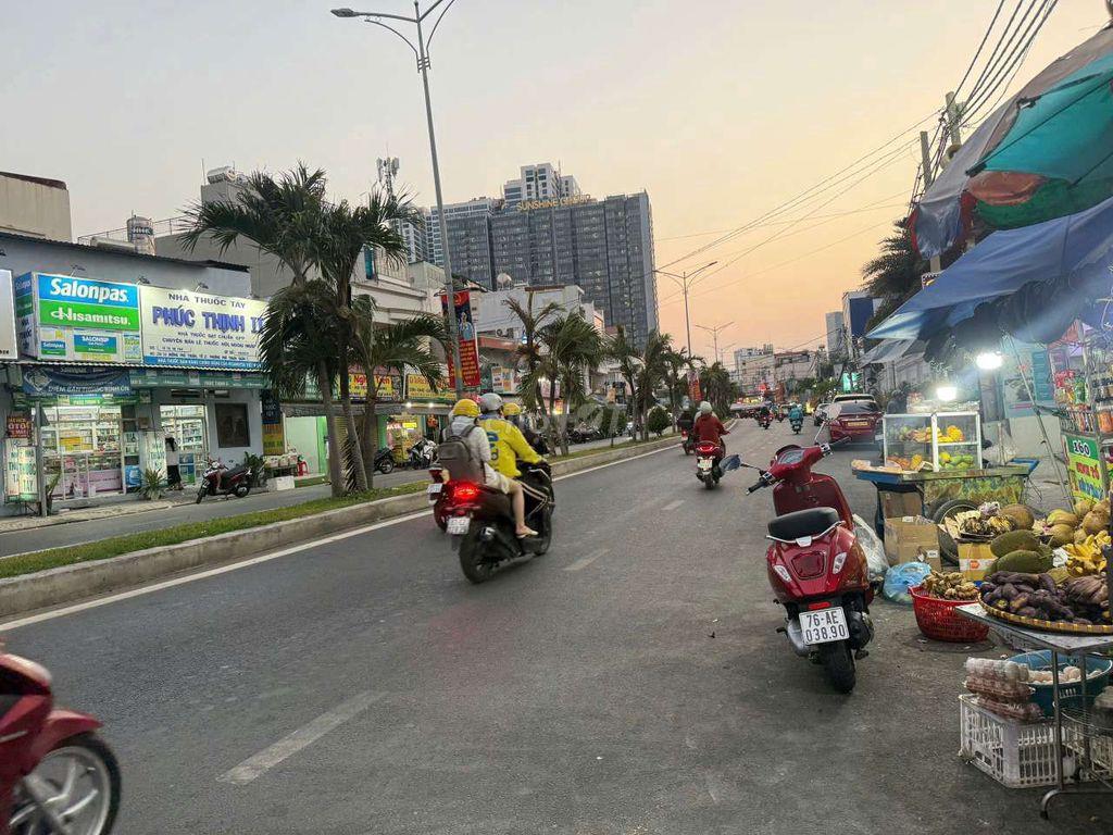 Cho thuê mặt bằng kinh doanh mặt tiền đường Phú Thuận Quận 7