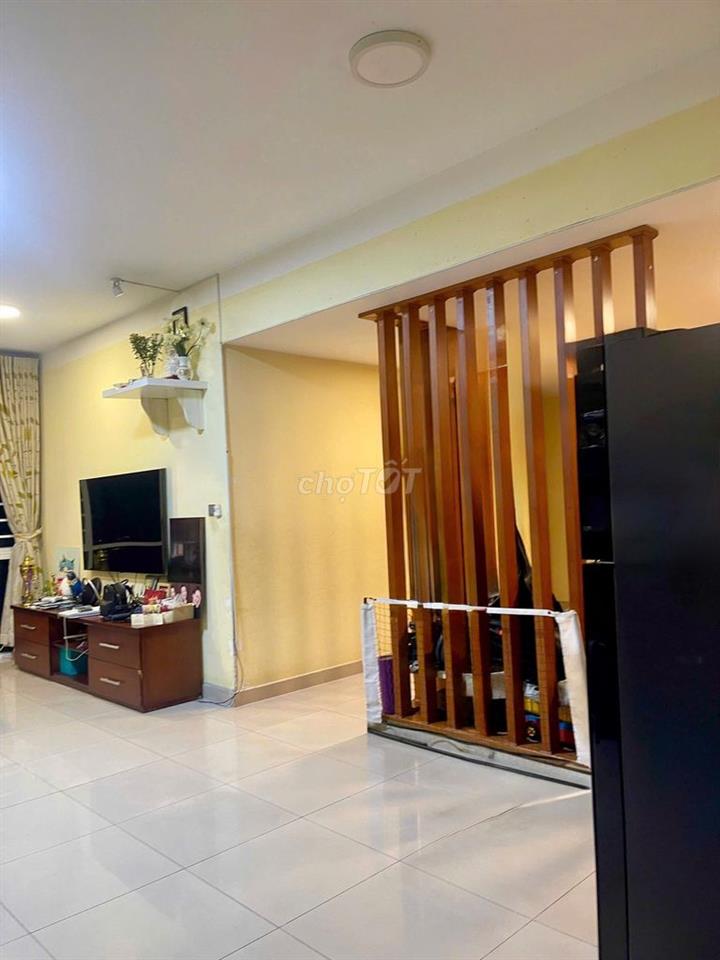 Cho thuê cc Phú Mỹ, 97m2, 2pn, 2wc. giá 13 triệu. 