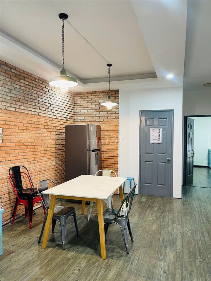 Cho thuê 160m2, 4pn, 3wc, FULL NỘI THẤT sạch sẽ.