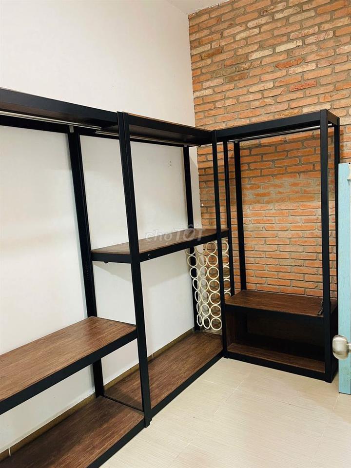 Cho thuê 160m2, 4pn, 3wc, FULL NỘI THẤT sạch sẽ.