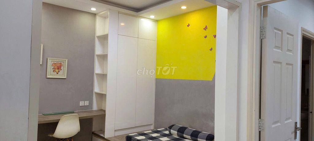 Cho thuê căn hộ Đức Khải, 97m2, 3pn, 2wc 11 triệu