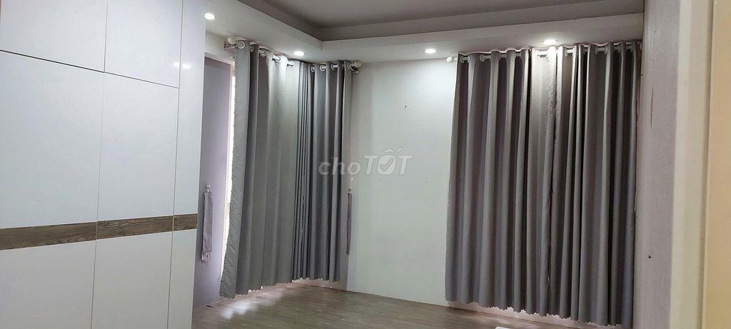 Cho thuê căn hộ Đức Khải, 97m2, 3pn, 2wc 11 triệu