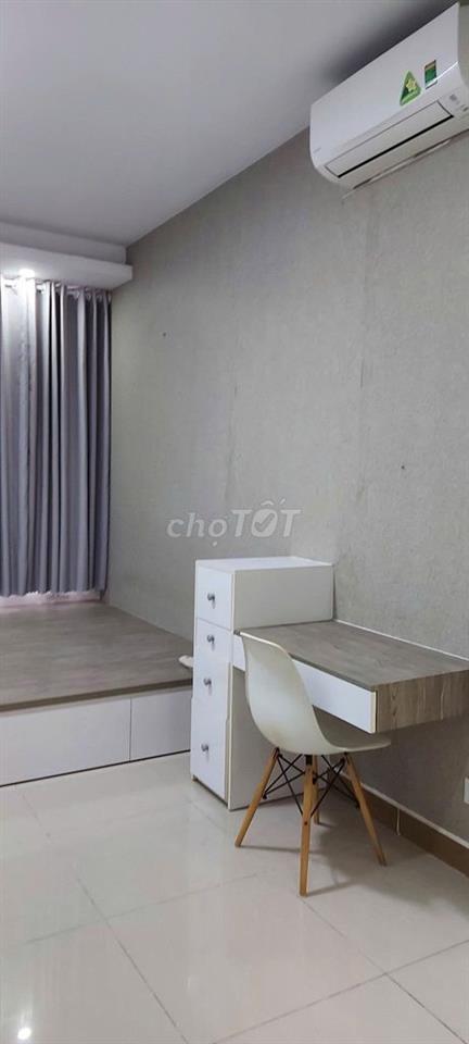 Cho thuê căn hộ Đức Khải, 97m2, 3pn, 2wc 11 triệu