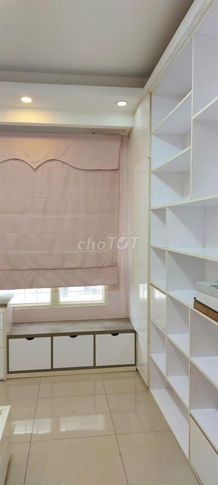 Cho thuê căn hộ Đức Khải, 97m2, 3pn, 2wc 11 triệu
