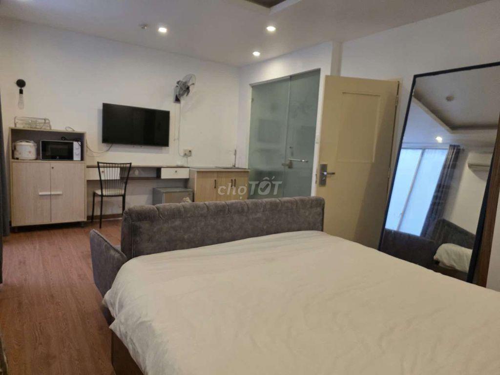 Trống sẵn 1pn cho thuê giá siêu tốt cửa sổ thoáng tại phú mỹ hưng.