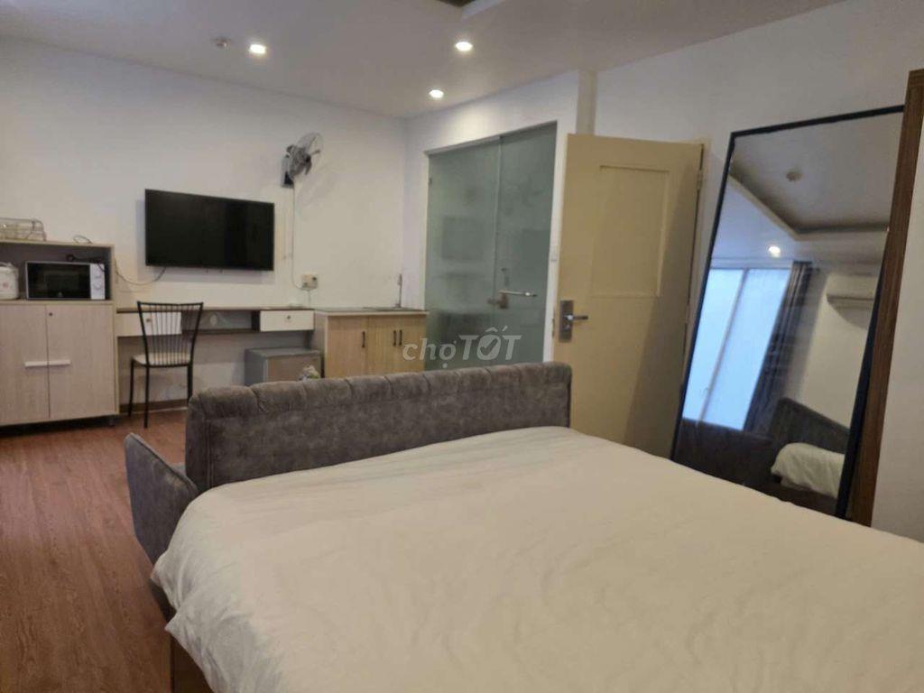 Trống sẵn 1pn cho thuê giá siêu tốt cửa sổ thoáng tại phú mỹ hưng.