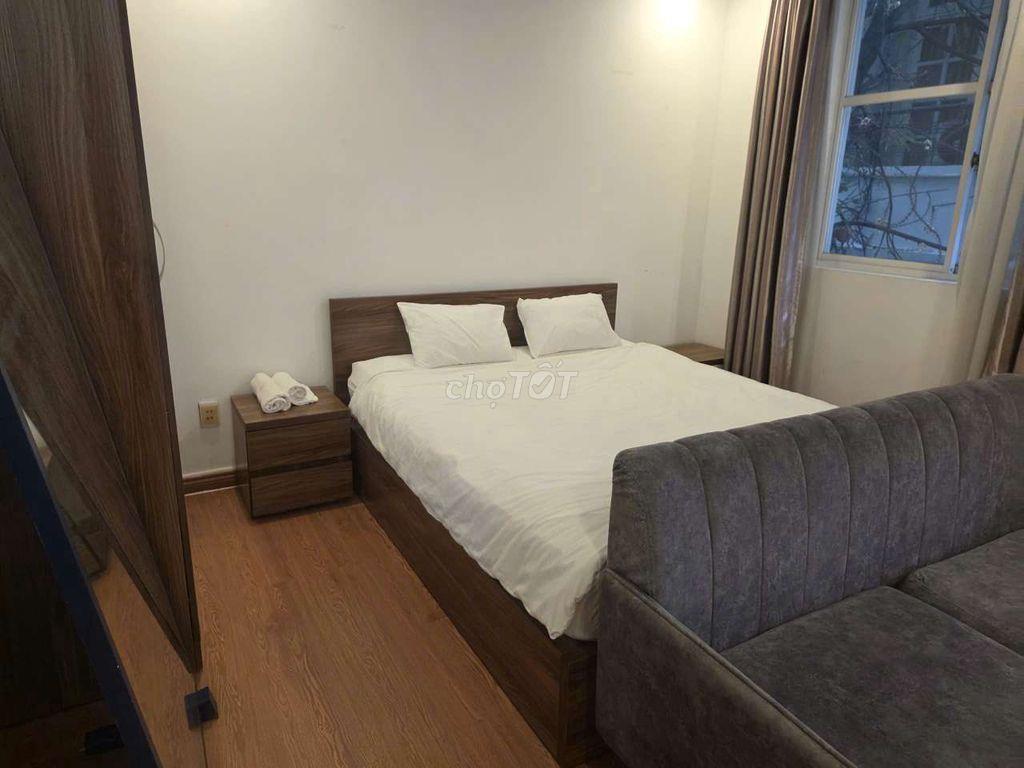 Trống sẵn 1pn cho thuê giá siêu tốt cửa sổ thoáng tại phú mỹ hưng.