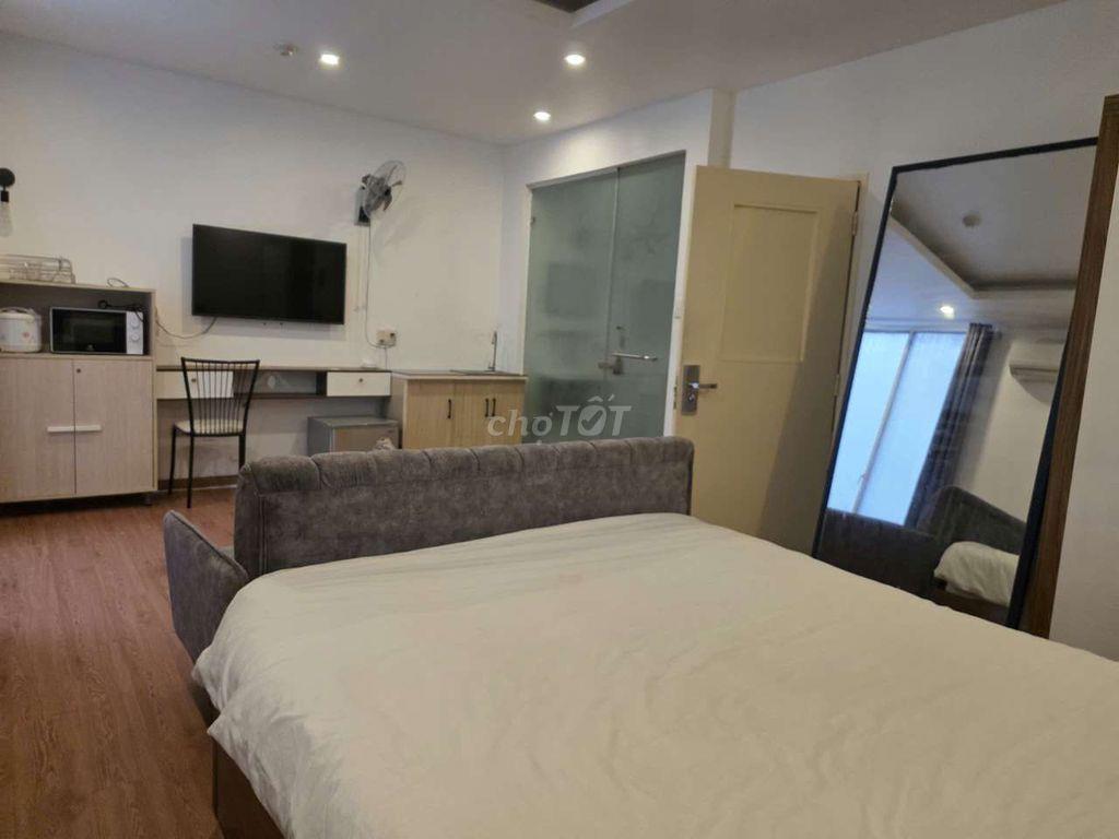 Trống sẵn 1pn cho thuê giá siêu tốt cửa sổ thoáng tại phú mỹ hưng.