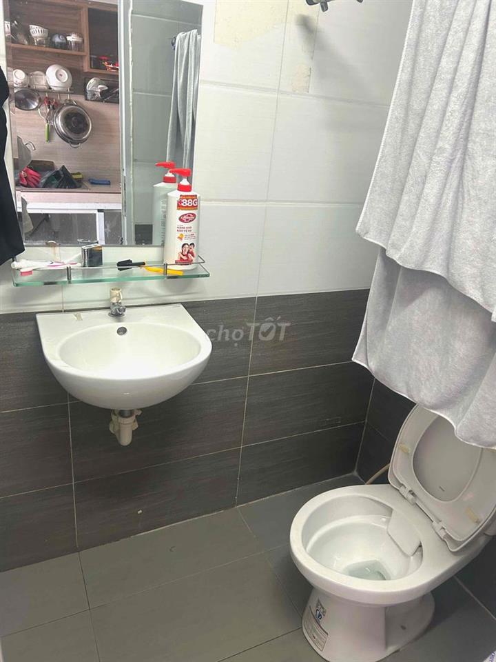 4củ tròn Studio Cửa sổ trời gần KCX,UFM,NTT,TDTU,Q4,Q1