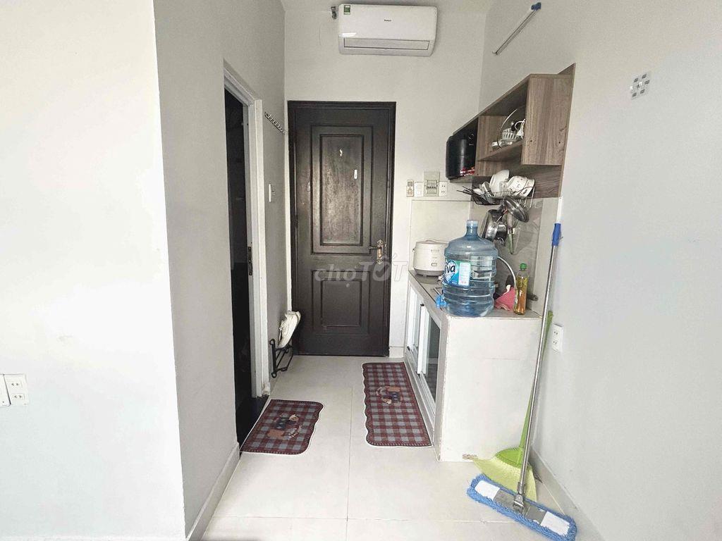4củ tròn Studio Cửa sổ trời gần KCX,UFM,NTT,TDTU,Q4,Q1