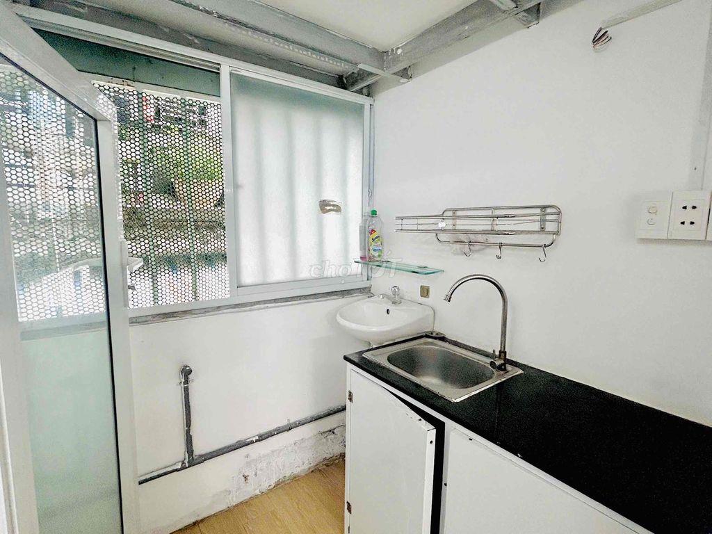 4 củ tròn Tách Bếp cách 700m TDTU gần Lotte ngay Lê Văn Lương Quận 7